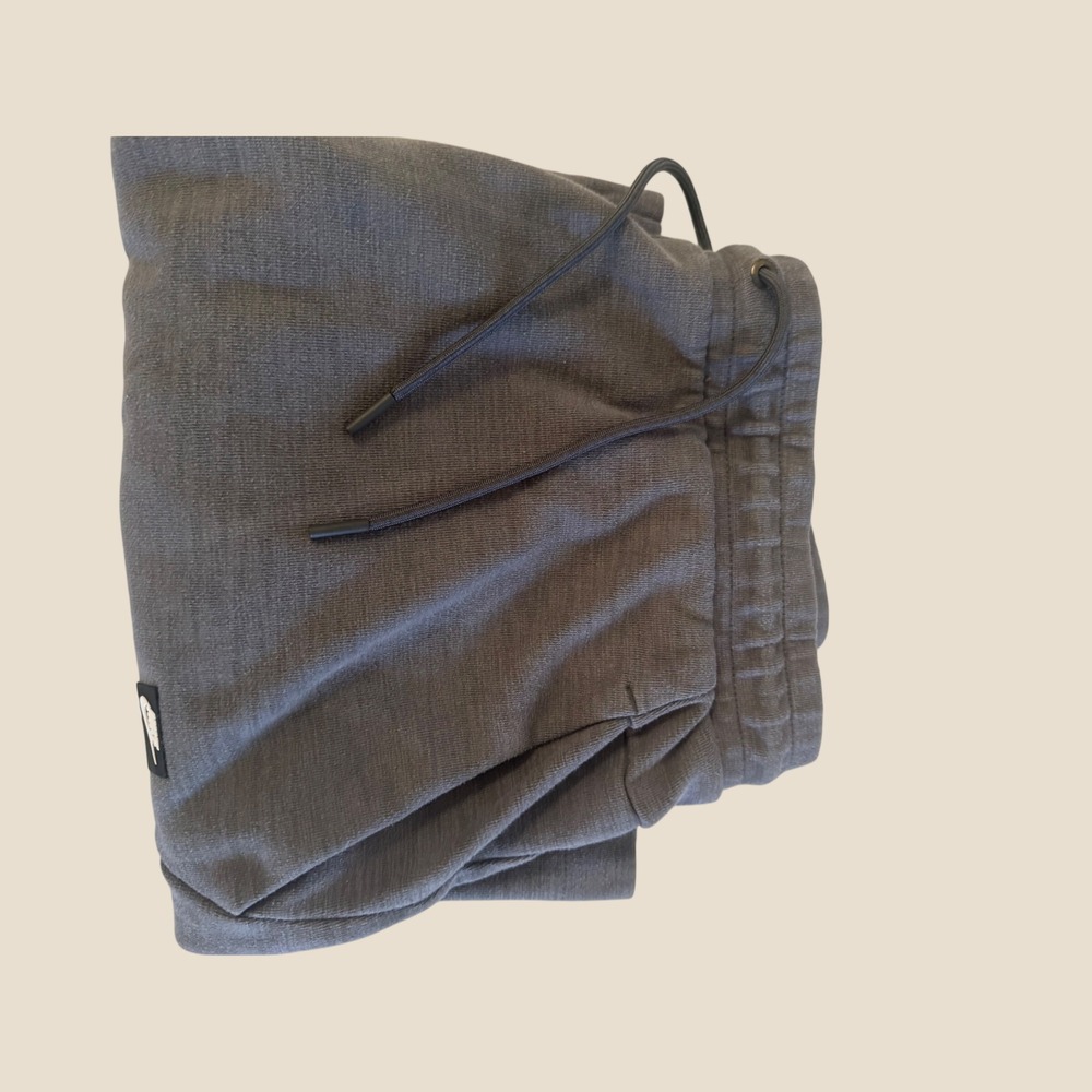 Nike Sportswear Shorts Mens XL Gray Jersey Knit Drawstring Zipper Pocket